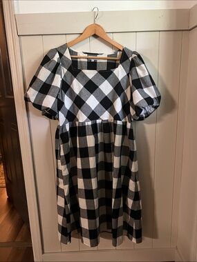 Polagram Black and White Buffalo Check Midi Dress
